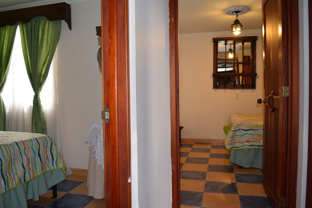 Hotel Casa Colonial Santa Rosa De Cabal Kamer foto