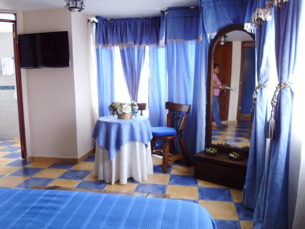 Hotel Casa Colonial Santa Rosa De Cabal Buitenkant foto