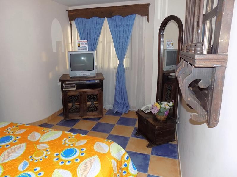 Hotel Casa Colonial Santa Rosa De Cabal Buitenkant foto