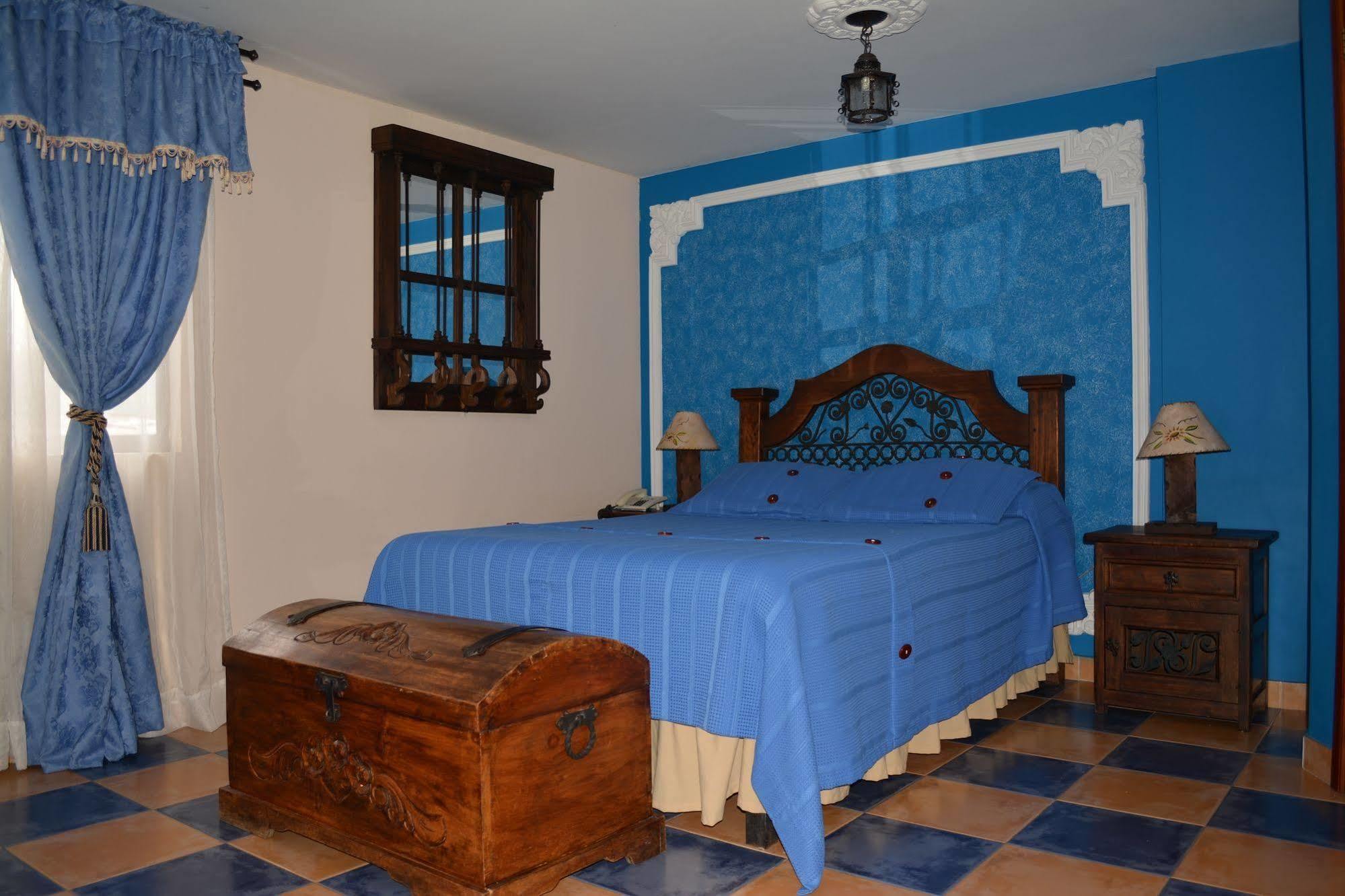 Hotel Casa Colonial Santa Rosa De Cabal Buitenkant foto