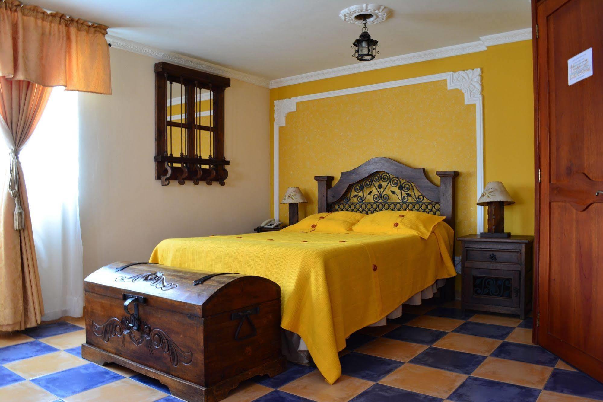 Hotel Casa Colonial Santa Rosa De Cabal Buitenkant foto