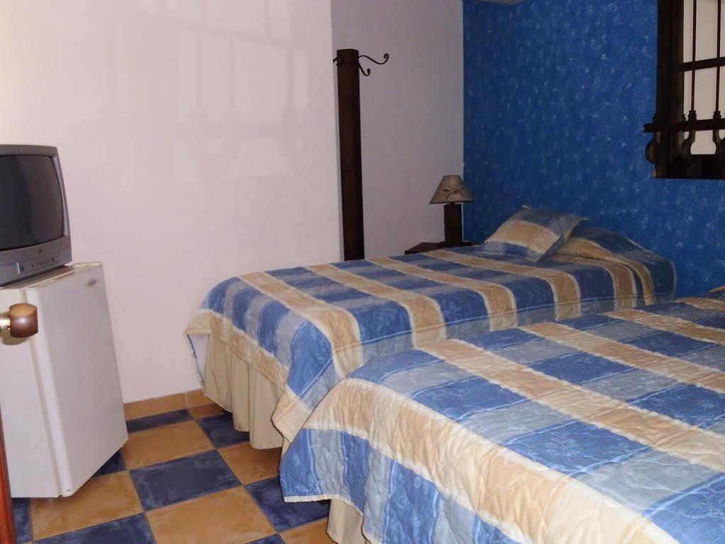Hotel Casa Colonial Santa Rosa De Cabal Buitenkant foto